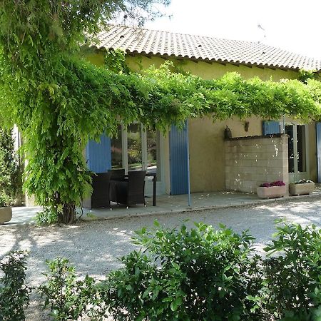 Les Cigales Bed & Breakfast Saint-Andiol Dış mekan fotoğraf