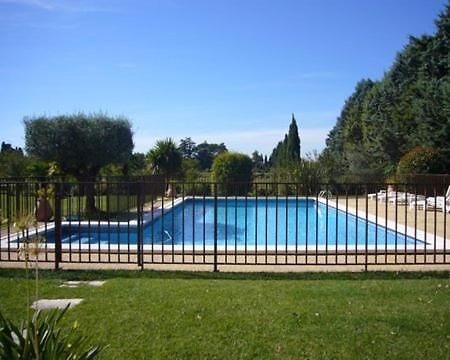 Les Cigales Bed & Breakfast Saint-Andiol Dış mekan fotoğraf
