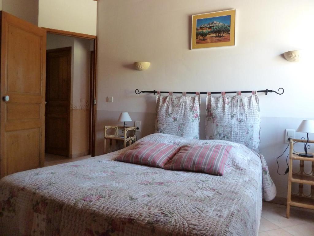 Les Cigales Bed & Breakfast Saint-Andiol Dış mekan fotoğraf